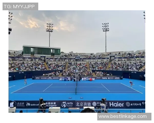 网球战术：北京网球队的中路突破体系